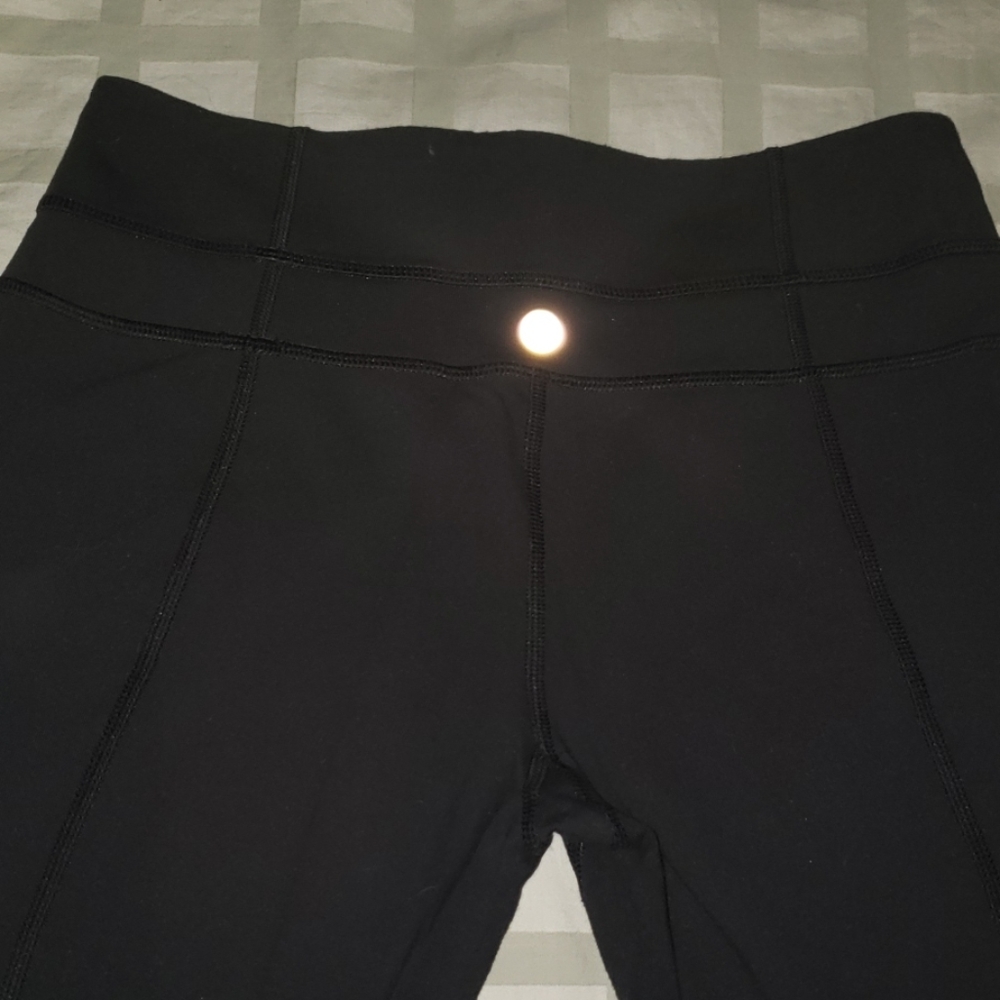 Lululemon Athletic pants size 4 regular - Picture 3 of 4